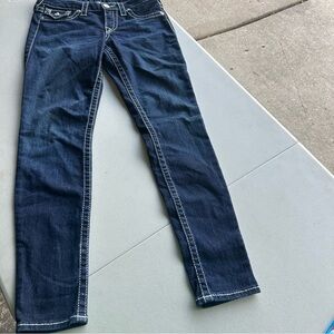 SLIGHTLY USED LADIES TRUE RELIGION. LEGGING JEANS SIZE  28 (SEE PICS)